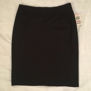 NWT Charter Club Black Skirt Size 10 Petite
